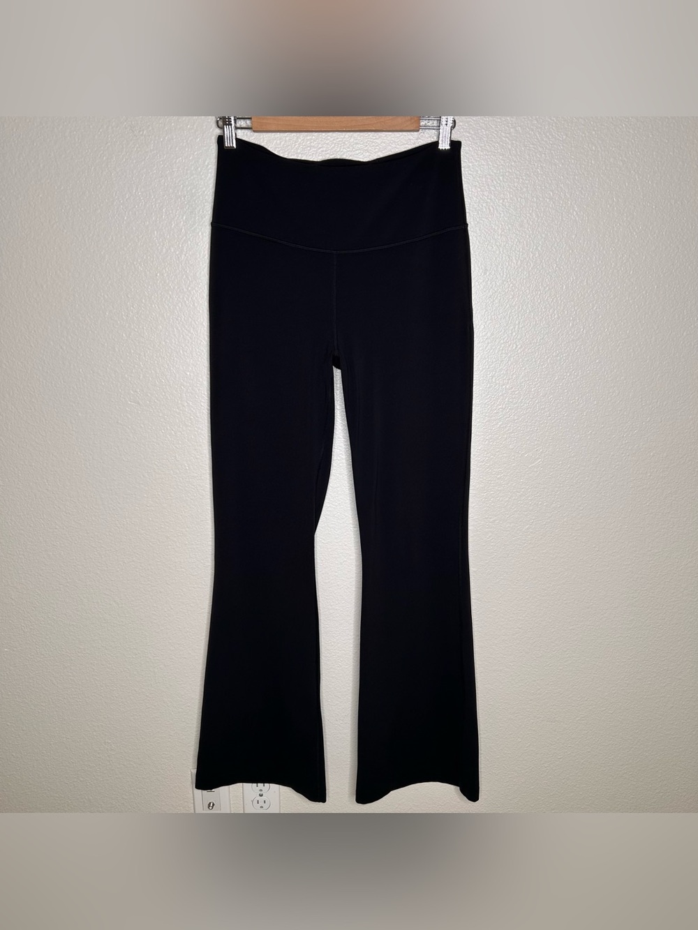 Lululemon Groove Super-High-Rise Flared Pant *Nulu Black 10